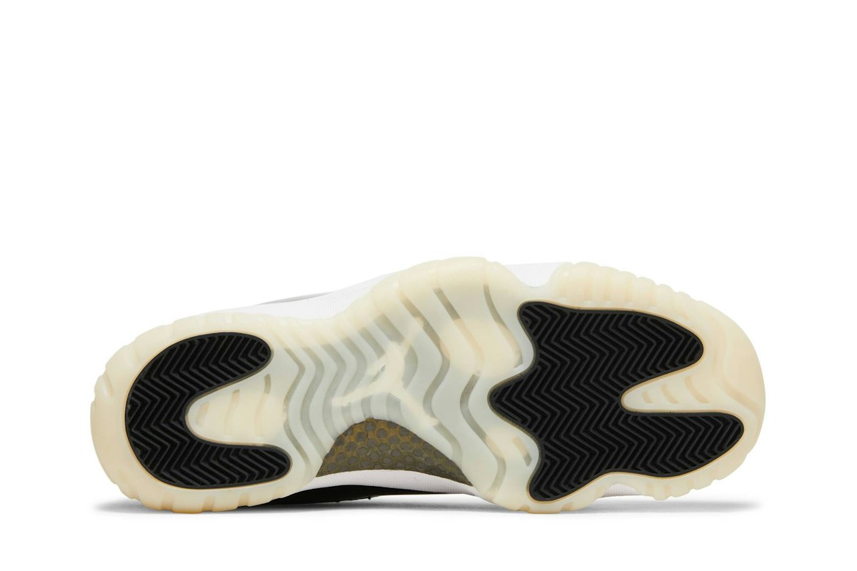 Air Jordan 11 Retro 'Gratitude / Defining Moments' CT8012-170