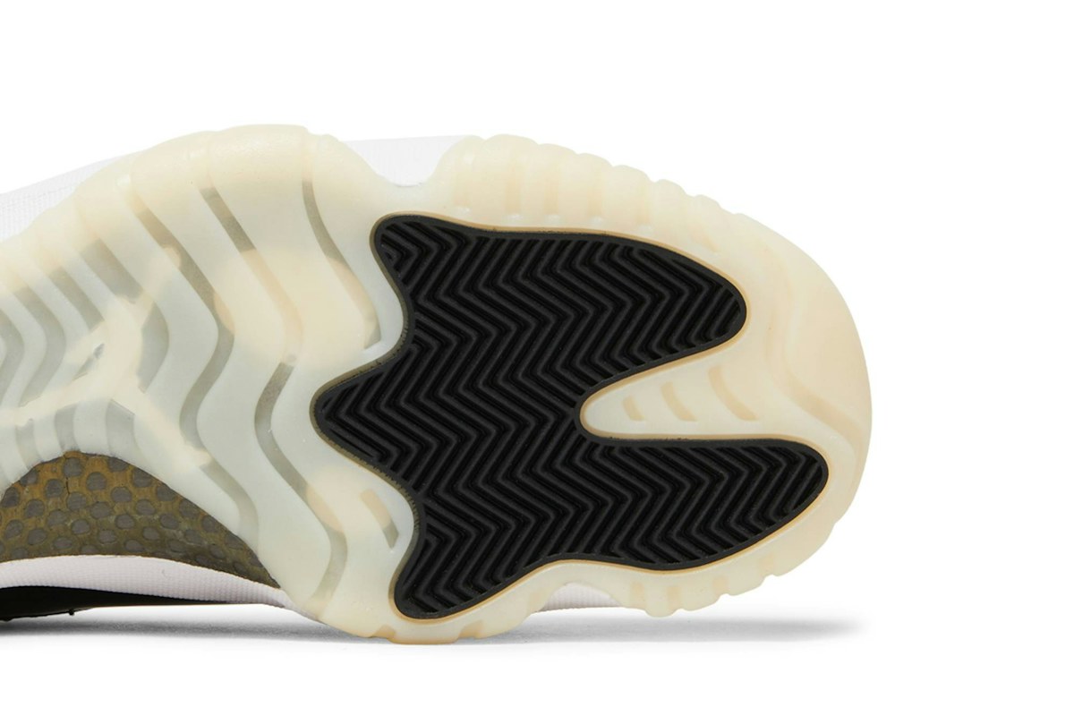 Air Jordan 11 Retro 'Gratitude / Defining Moments' CT8012-170