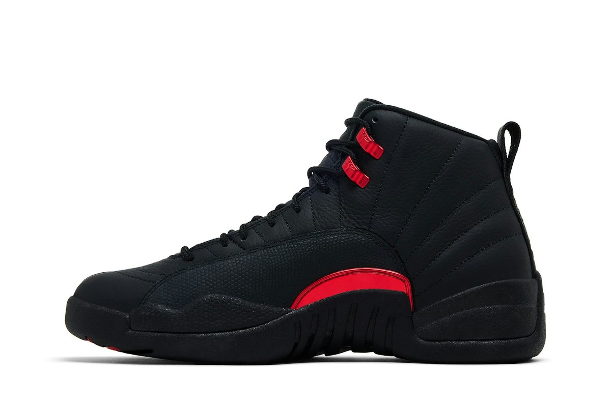 Air Jordan 12 Retro 'Bloodline' CT8013-003