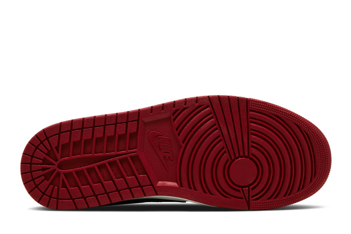 Air Jordan 1 Retro Low OG 2025 'Chicago' HQ6998-600