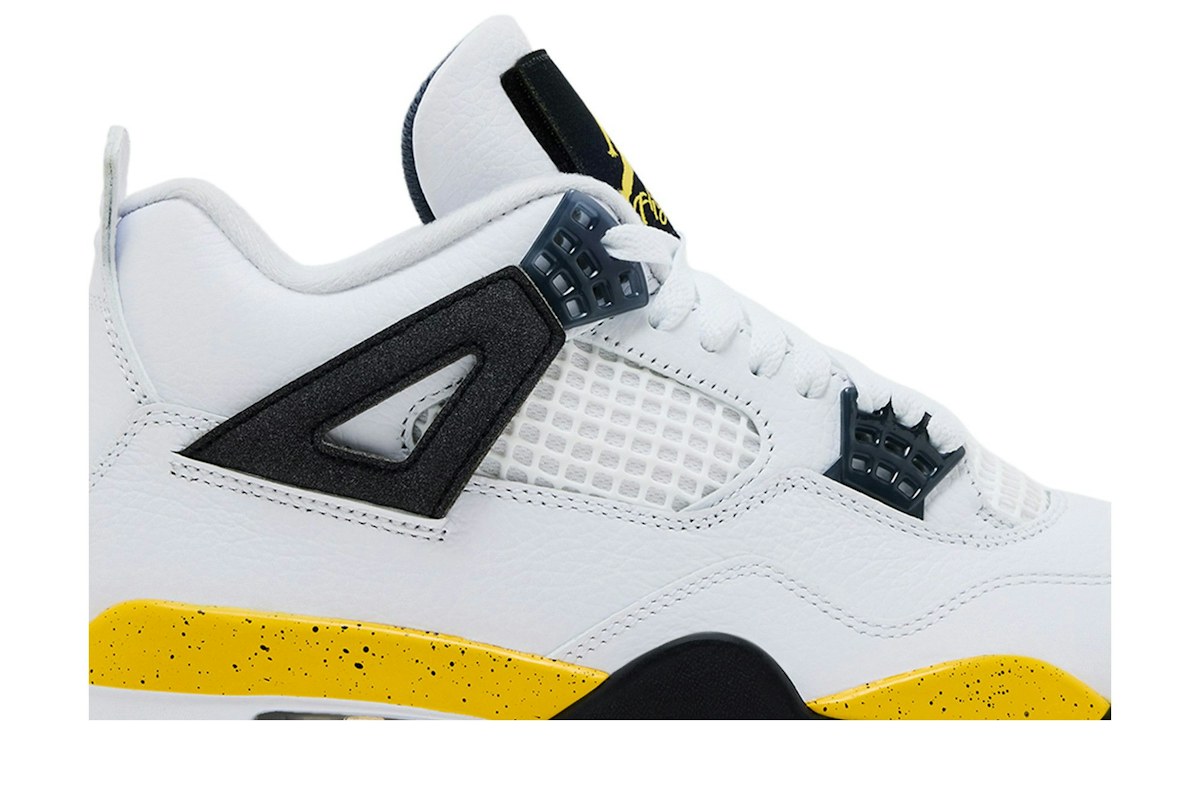 Air Jordan 4 Retro 2026 'Rare Air - Tour Yellow' IO2463-102