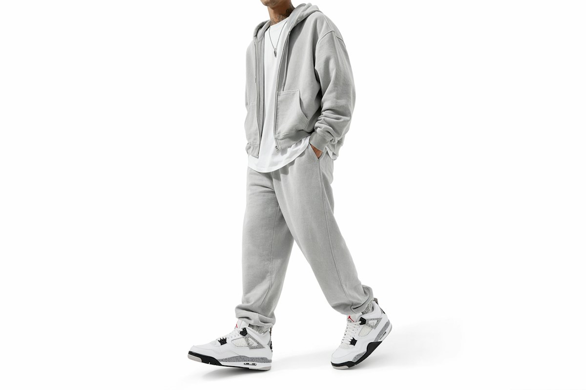 Air Jordan 4 Retro OG 2025 'White Cement' FV5029-100