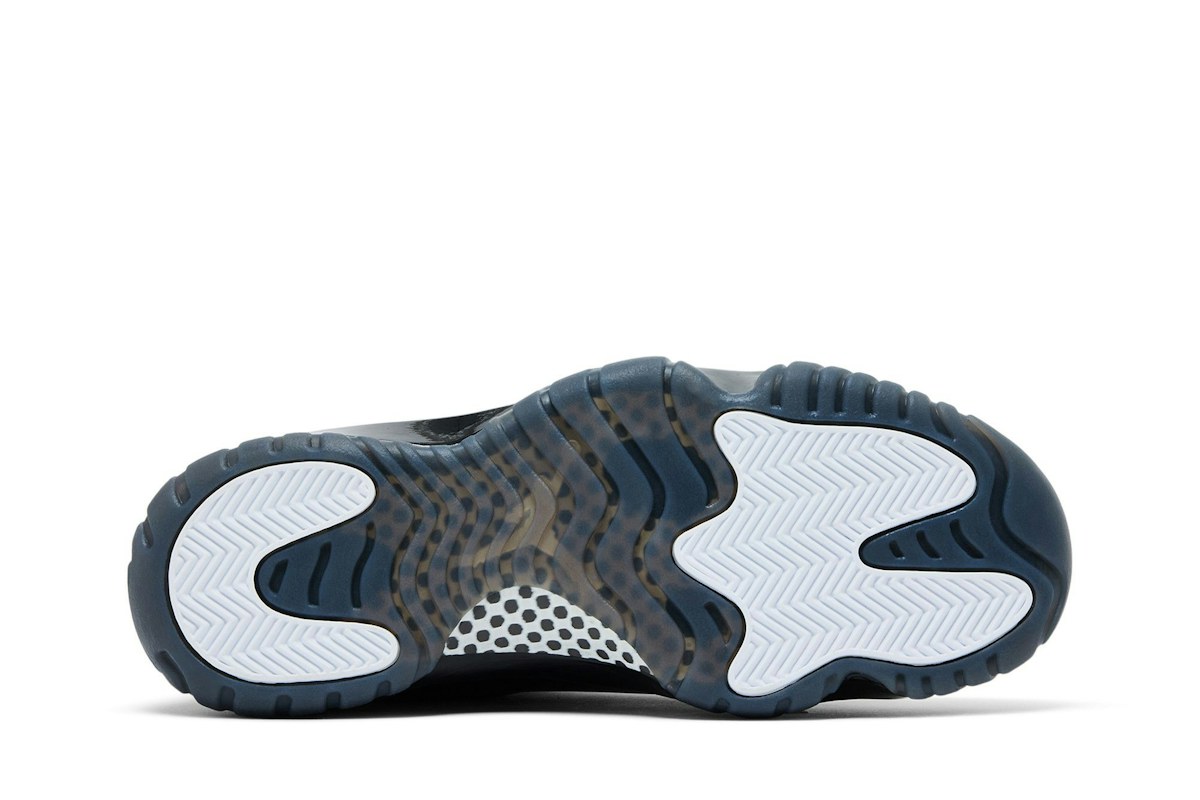 Comme des GarçOns x Air Jordan Air 11 Retro 'Black' IV7639-001