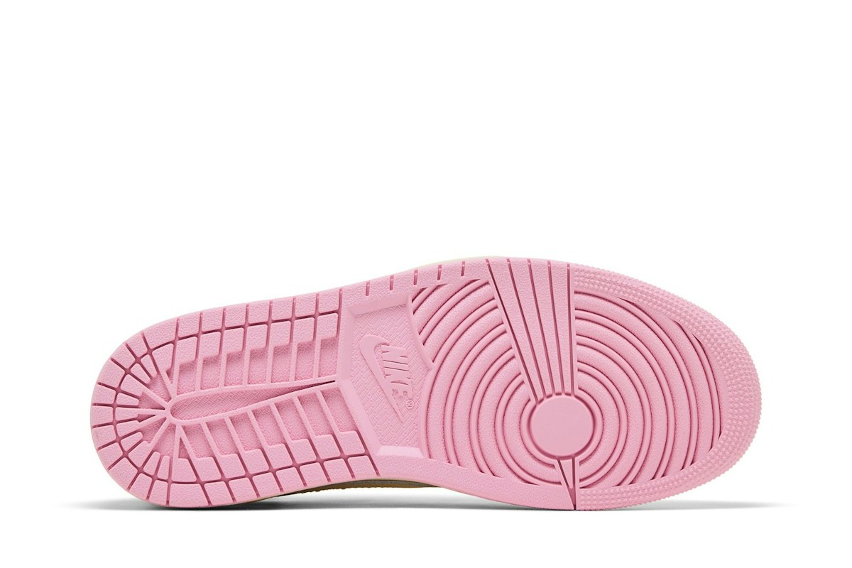 Travis Scott x Air Jordan Air 1 Retro Low OG 'Muslin Pink' IQ7604-100