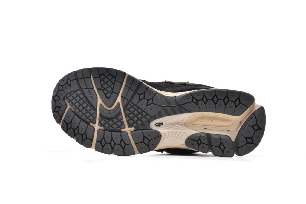 New Balance 2002R Grey Black OKLU2026832
