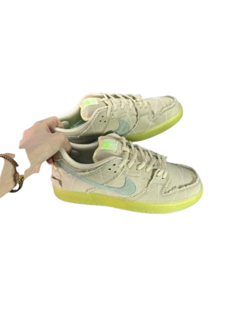 Nike SB Dunk Low Mummy OG0425132