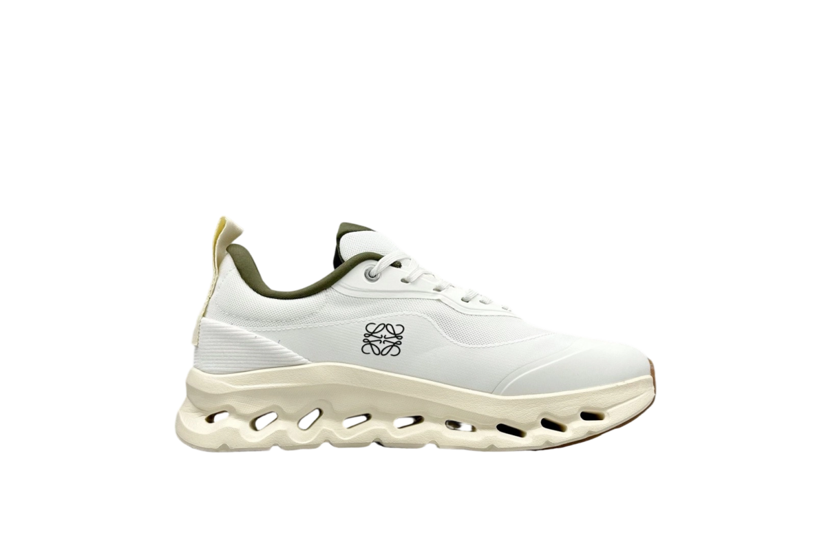 ON Loewe x Cloudtilt 2 ‘White Army Green’ OG0707677