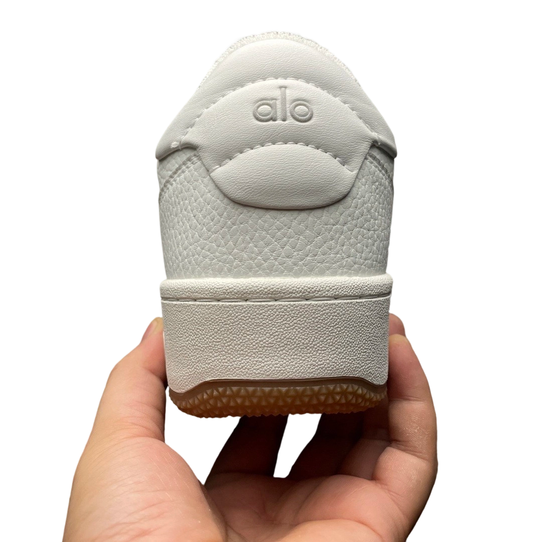ALO Recovery Mode Sneakers White OG0716790