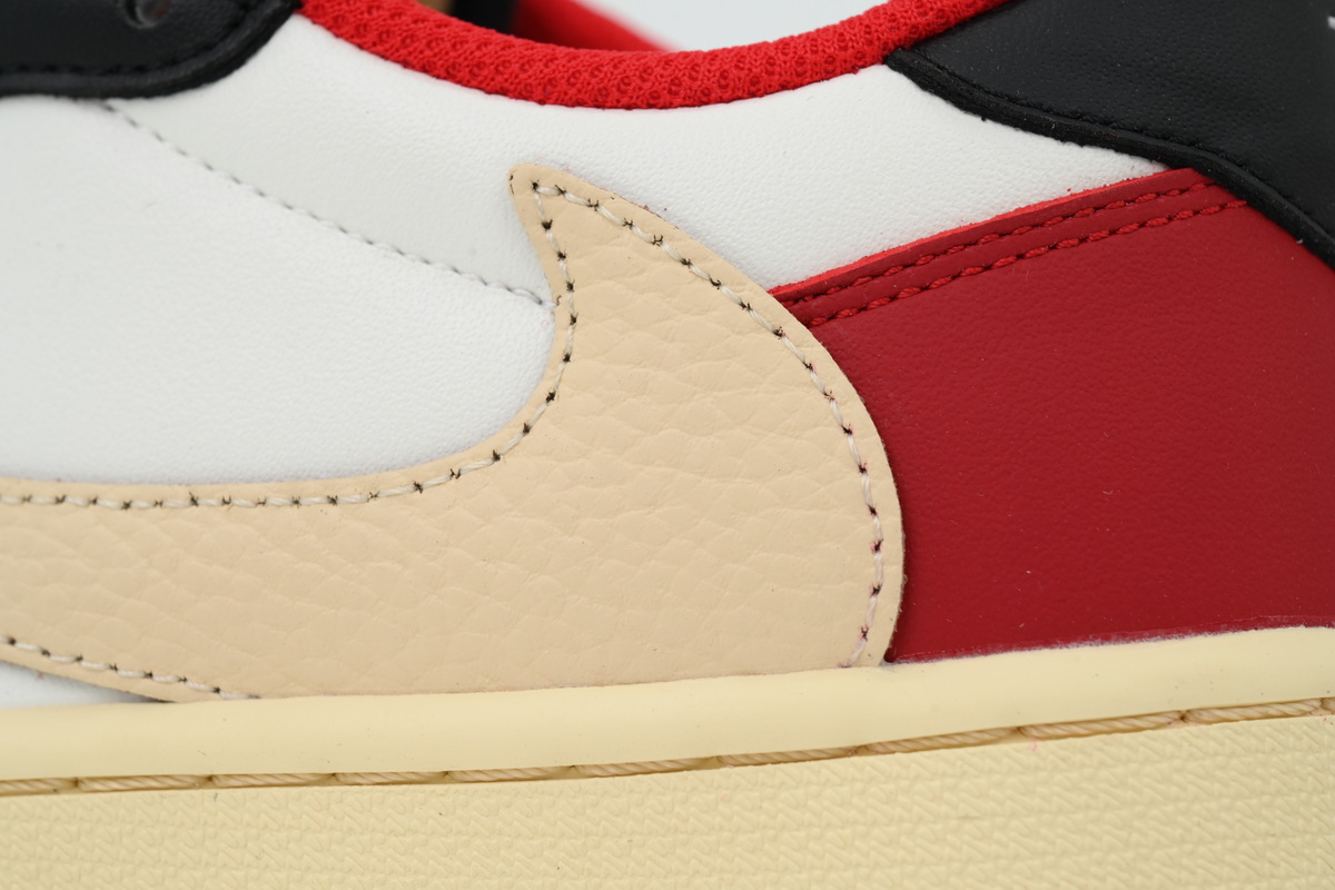 Travis Scott x Air Jordan 1 Low Black Red OG0814113
