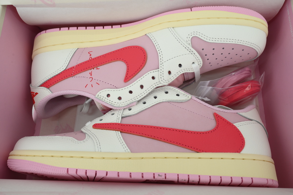 Travis Scott x Air Jordan 1 Low Hot Powder Pouring OG0814116