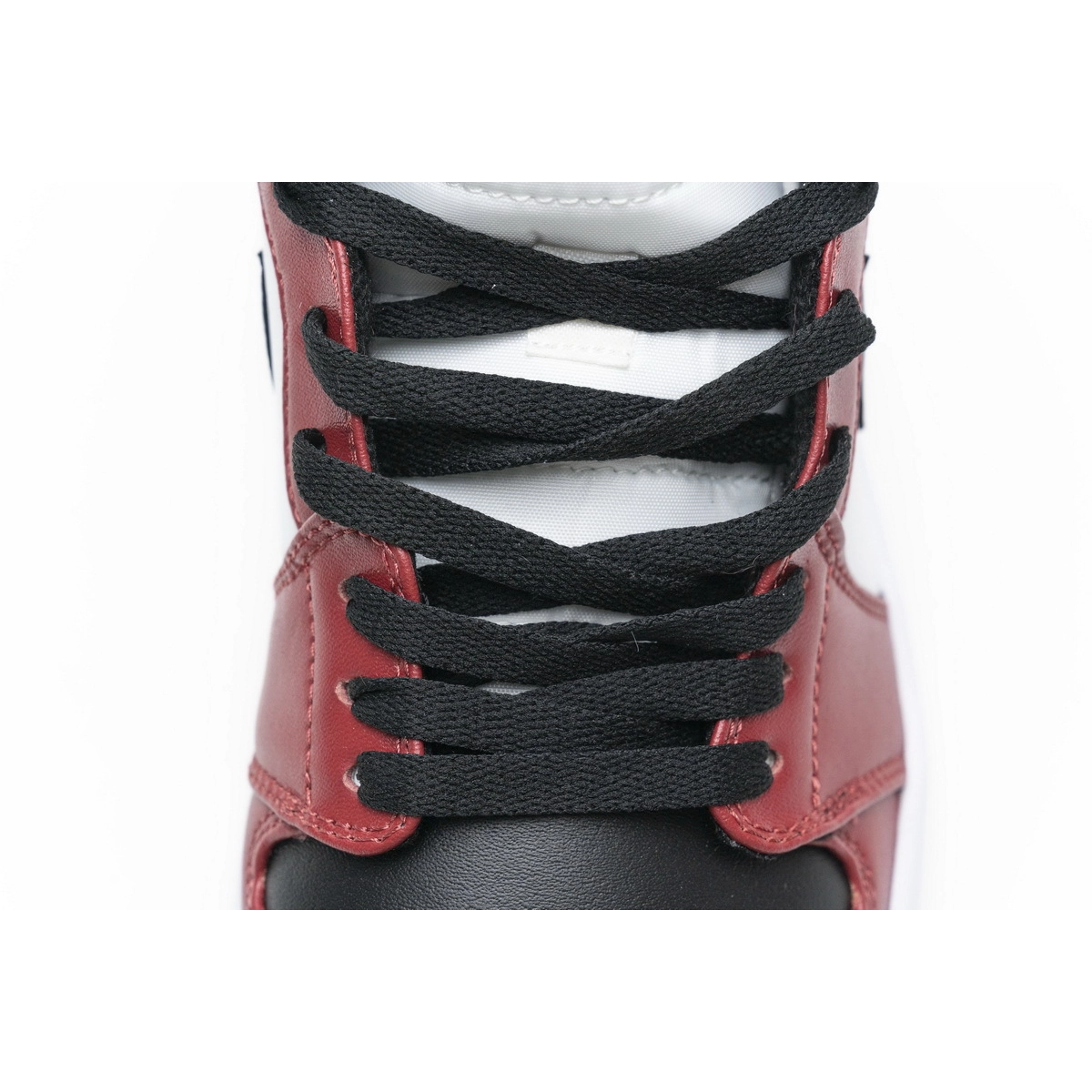 Air Jordan 1 Mid Chicago Black Toe OG0815145