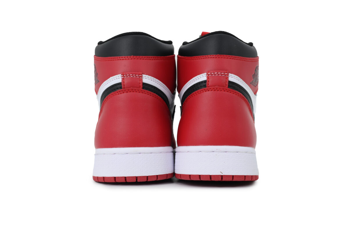 Air Jordan 1 Retro High Chicago OG0817210