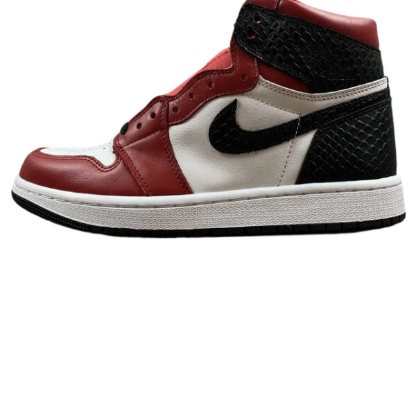Air Jordan 1 Retro High Satin Snake Chicago OG0818297