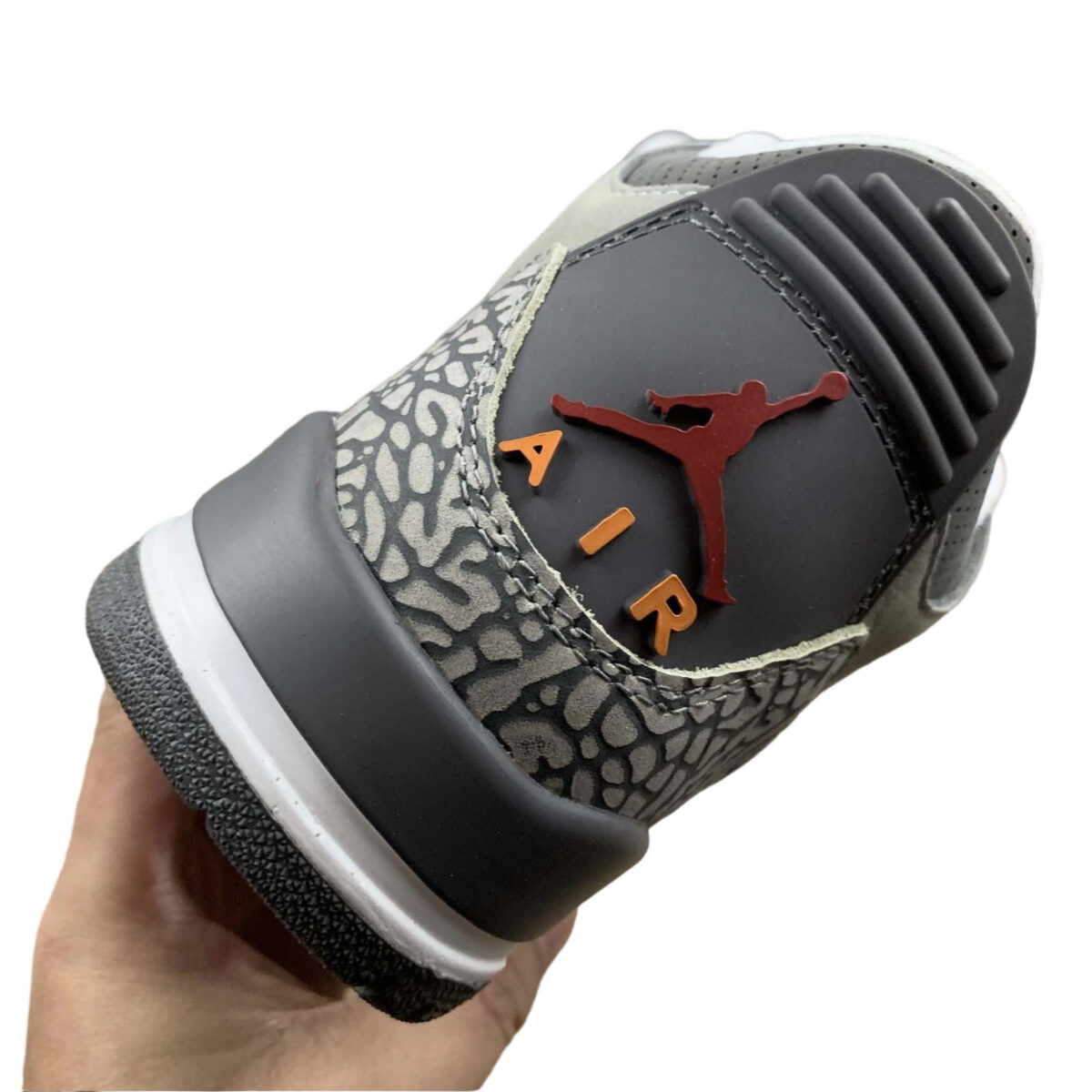 Air Jordan 3 Retro Cool Grey OG0819335