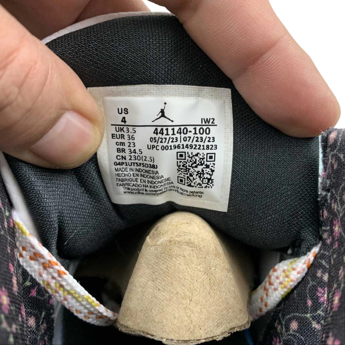 Air Jordan 3 Retro Vintage Floral OG0820378