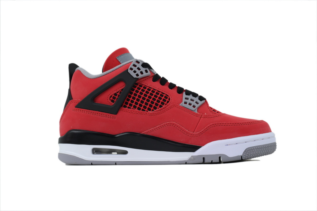Air Jordan 4 Retro ‘Toro Bravo’ (2026) OG0822477