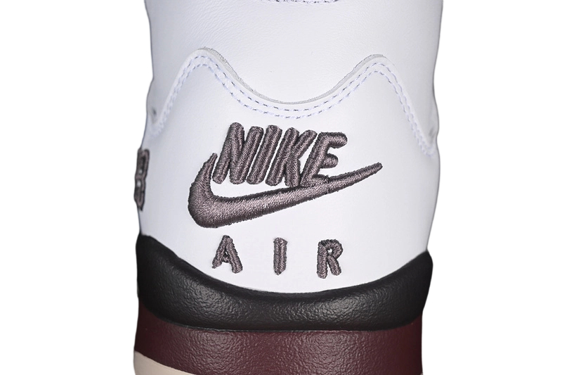 Air Jordan 5 Retro OG x A Ma Maniére ‘Violet Ore’ OG0825545