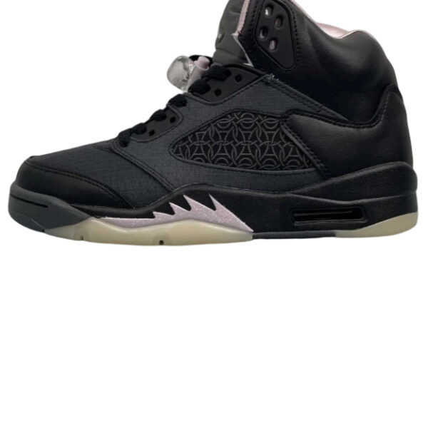 Paris Saint-Germain x Air Jordan 5 Retro ‘Off Noir’ OG0826568