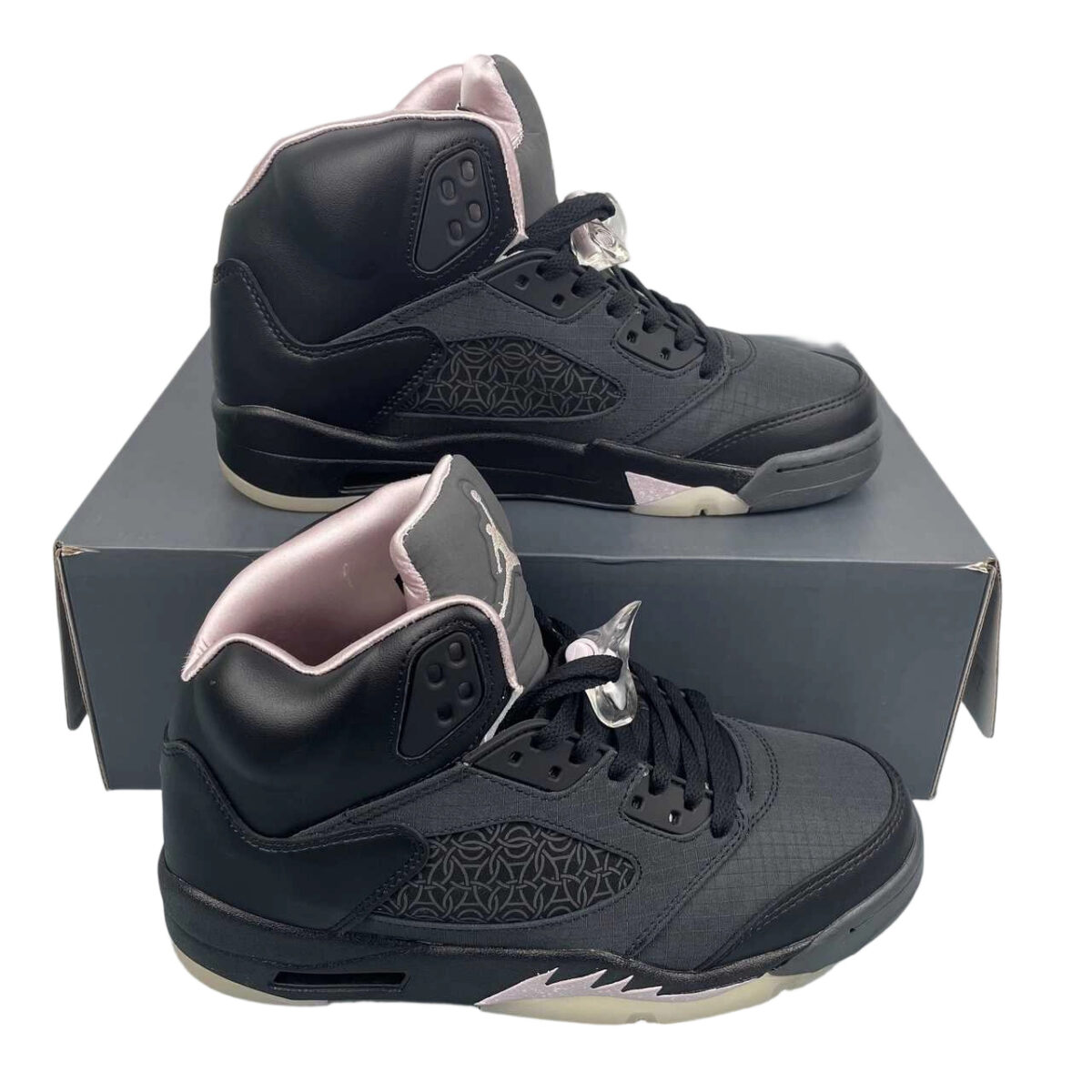 Paris Saint-Germain x Air Jordan 5 Retro ‘Off Noir’ OG0826568
