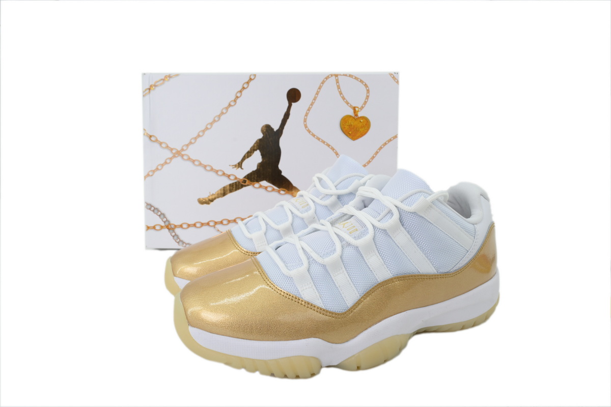 Air Jordan 11 Low ‘Mother’s Day’ OG0828626