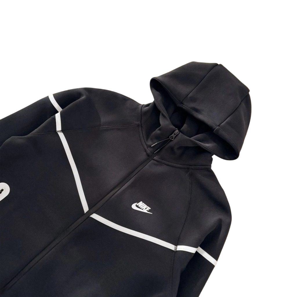Nike Sportswear Tech Fleece Full Zip Hoodie & Joggers Reflective Details Set Black Bemis Silver OKLU20261387