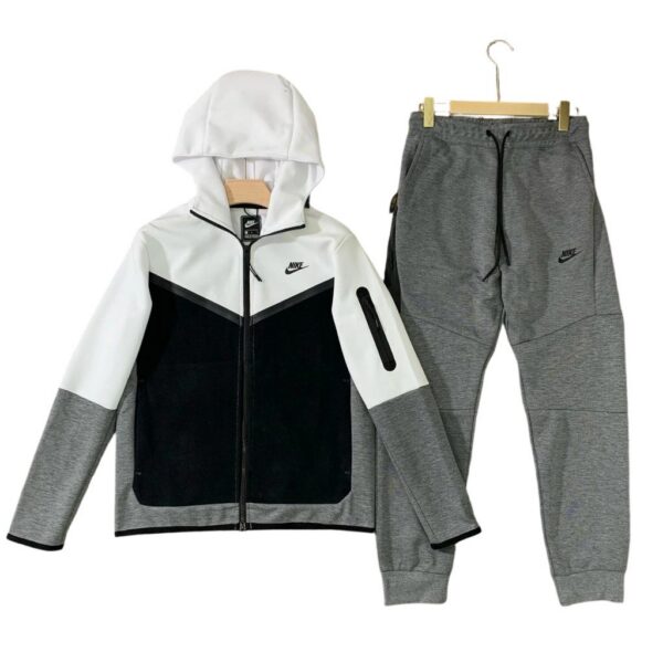 Nike Sportswear Tech Fleece Full Zip Hoodie&Joggers Set Black and White OKLU20261736