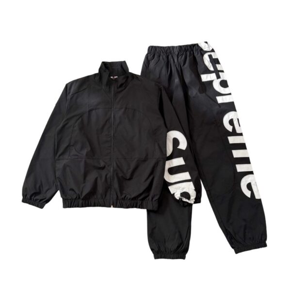 Supreme’s new casual windbreaker set black OKLU20261954