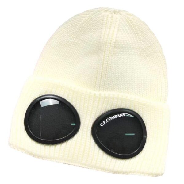C. P Company Beanies off white OKLU20262034