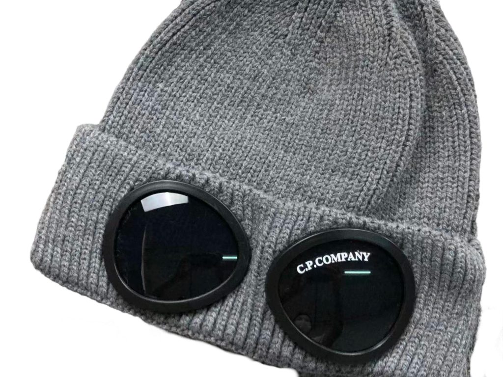 C. P Company Beanies Grey OKLU20262035