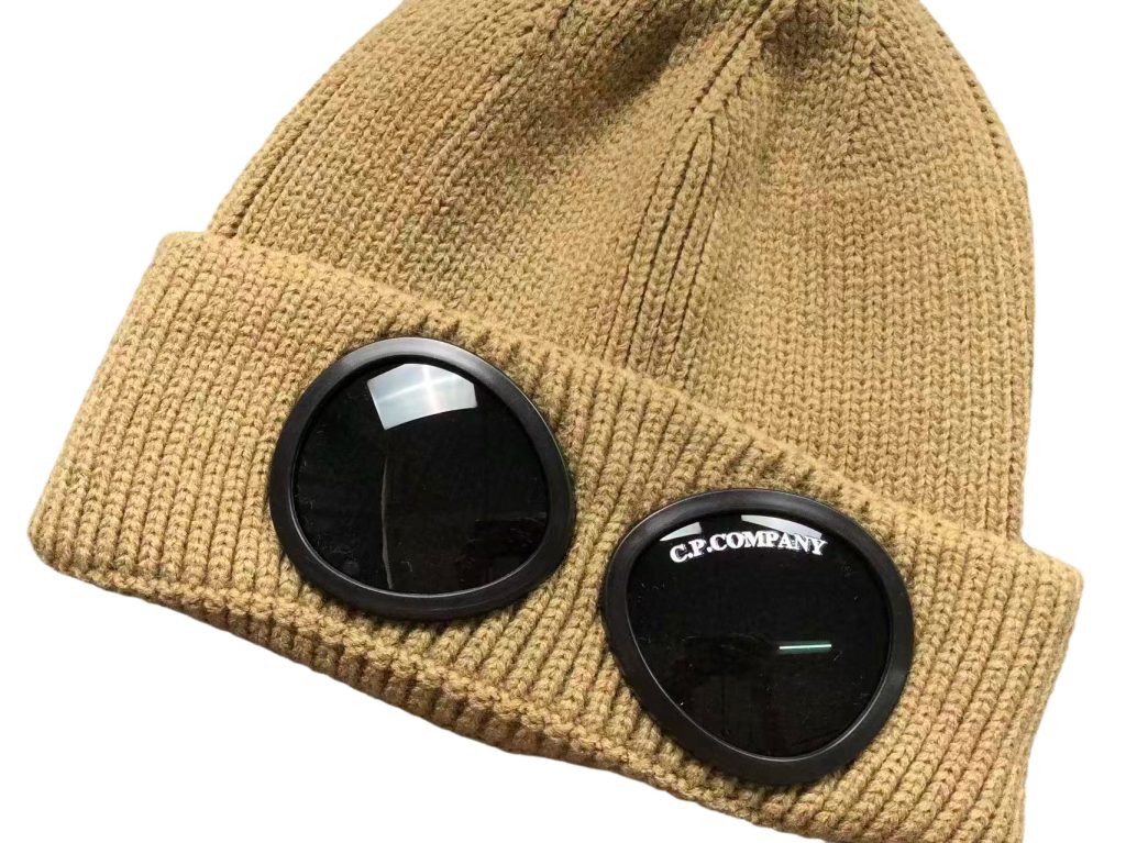 C. P Company Beanies khaki OKLU20262049