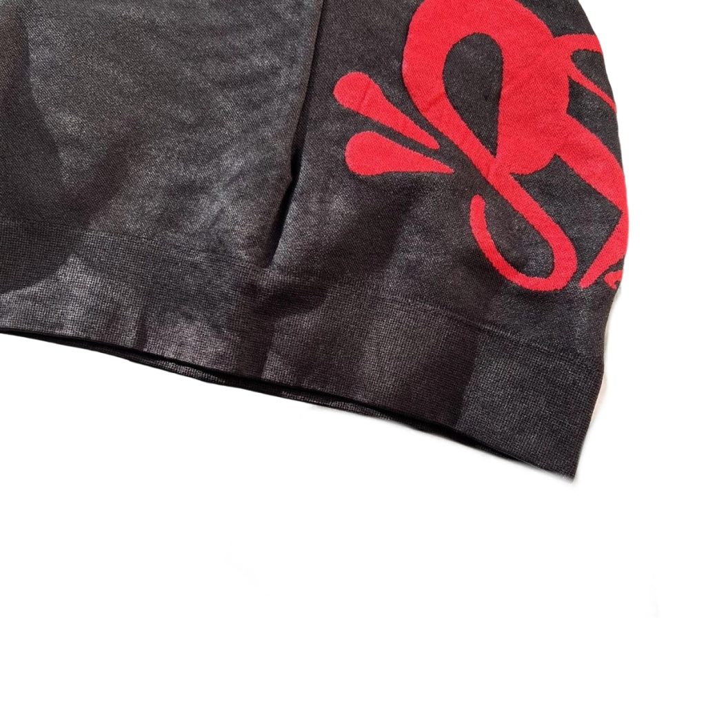 Syna World Big Logo Beanie Black and Red OKLU20262101