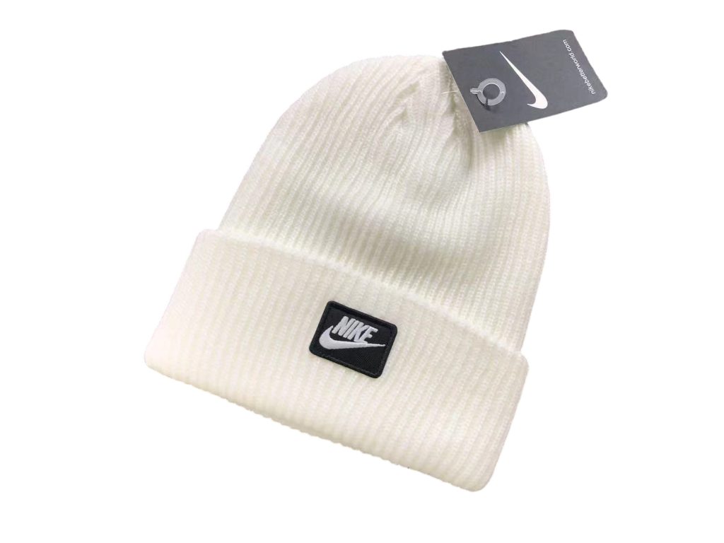 Nike Outdoor Beanie White OKLU20262104