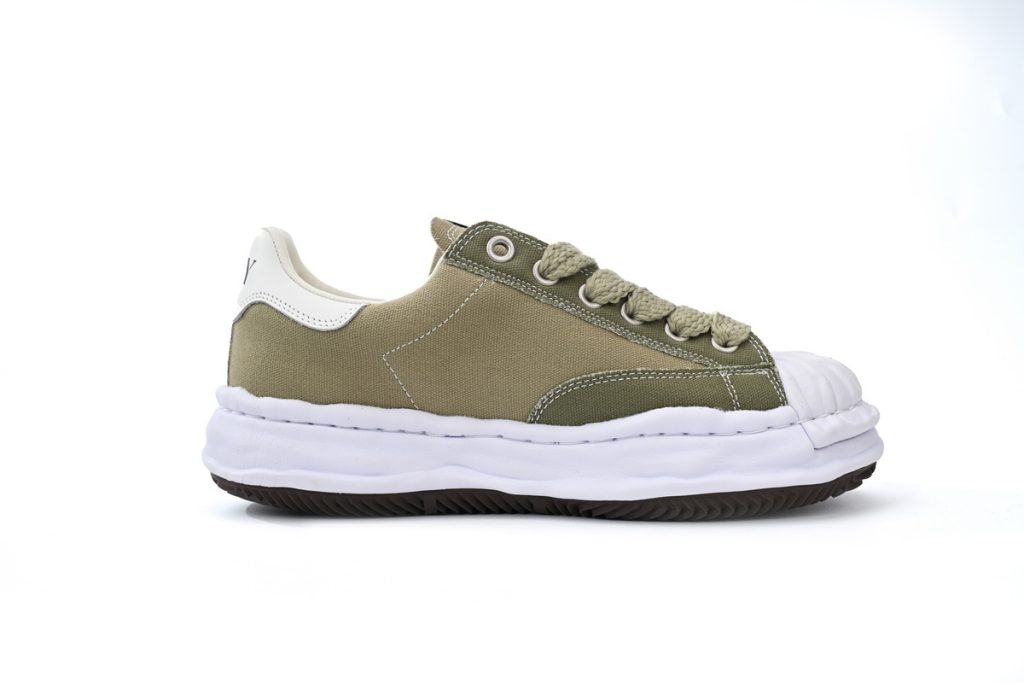 Maison Mihara Yasuhiro Peterson OG Sole Canvas Low White and Green OKLU2026218