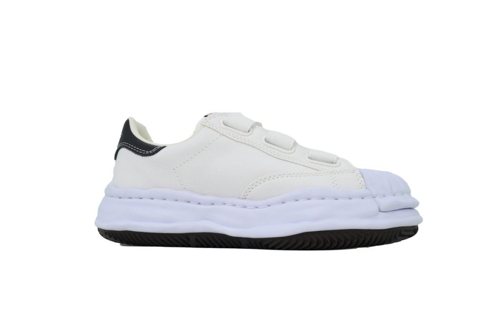 MIHARA YASUHIRO White OKLU2026220