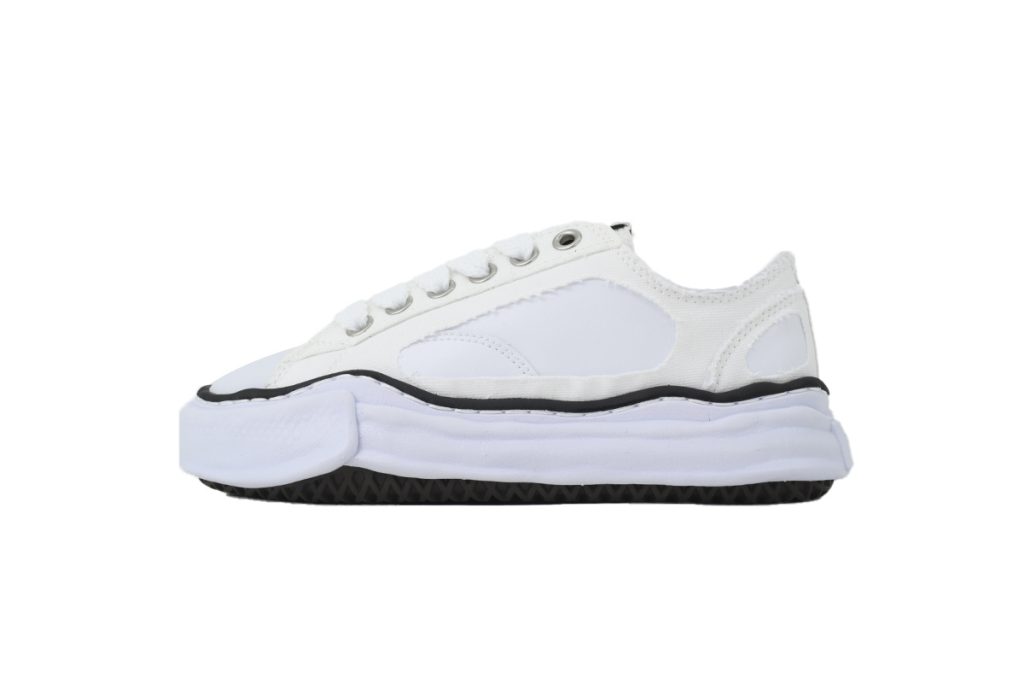 MIHARA YASUHIRO White OKLU2026234