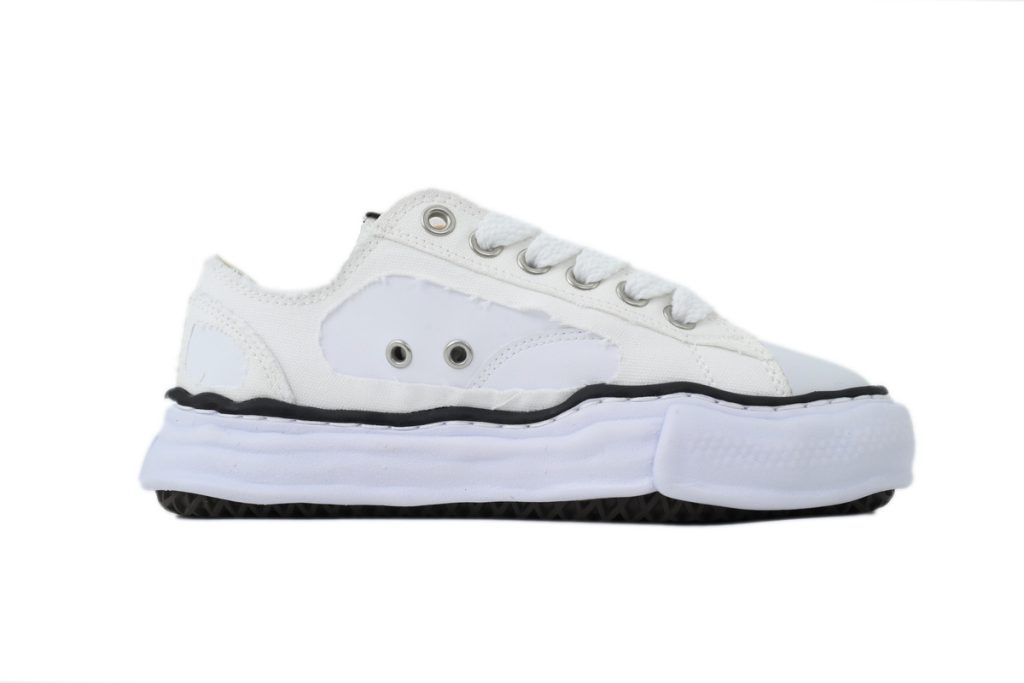 MIHARA YASUHIRO White OKLU2026234