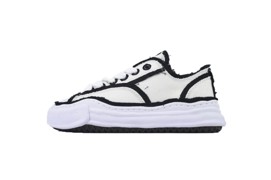 Mihara Yasuhiro White OKLU2026245