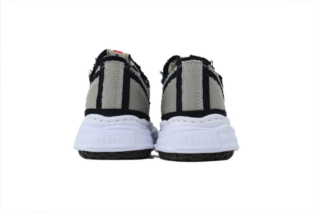 MIHARA YASUHIRO Grey OKLU2026256