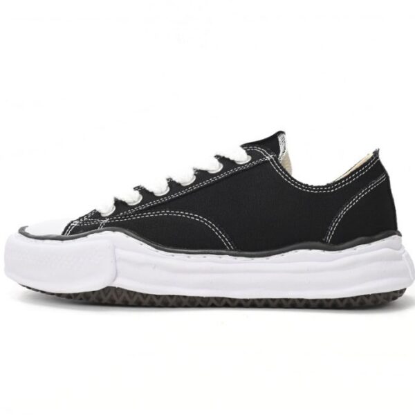 MIHARA YASUHIRO White Black OKLU2026268