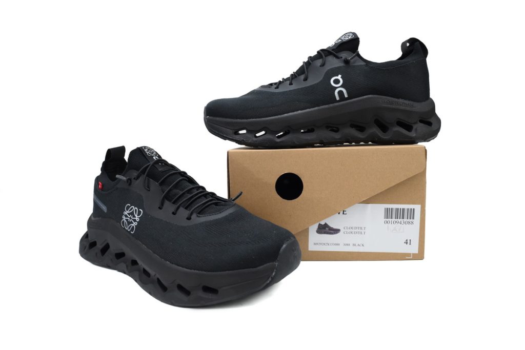 ON Loewe x Cloudtilt ‘All Black’ OKLU2026359