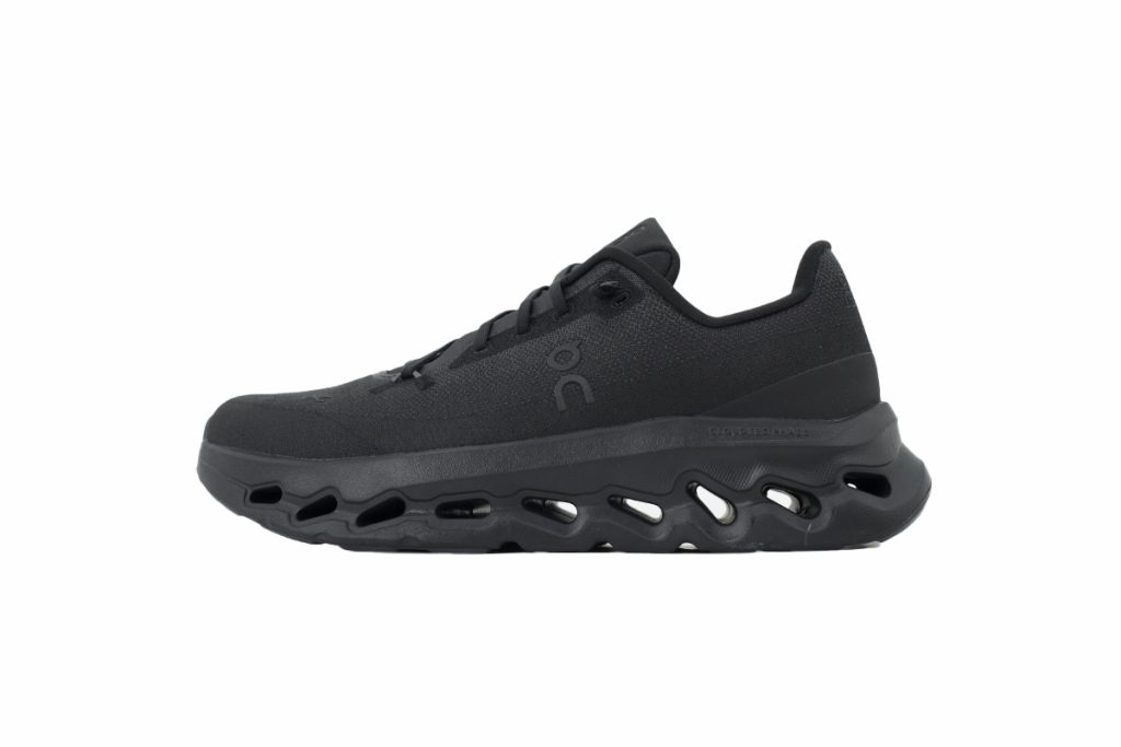 ON Loewe x Cloudtilt ‘Black Eclipse’ OKLU2026361