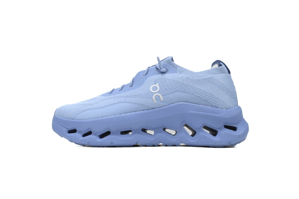 ON Loewe x Cloudtilt ‘Blue’ OKLU2026363