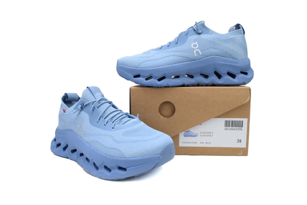 ON Loewe x Cloudtilt ‘Blue’ OKLU2026363