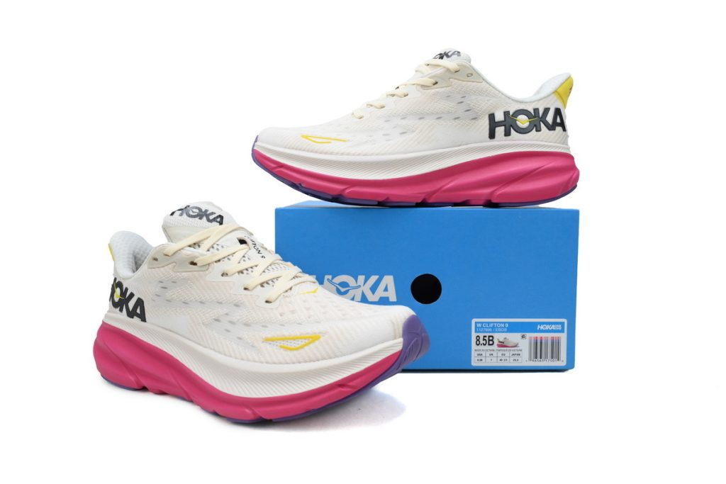 HOKA Clifton 9 ‘Eggnog Blanc De Blanc’ OKLU2026371