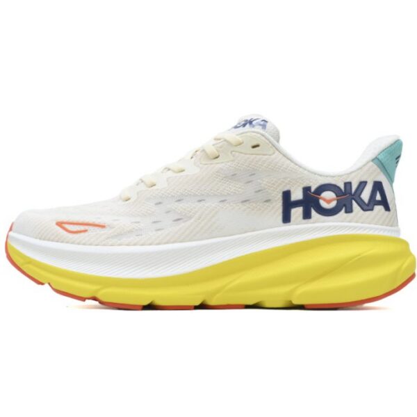 HOKA Clifton 9 ‘Eggnog Passion Fruit’ OKLU2026373