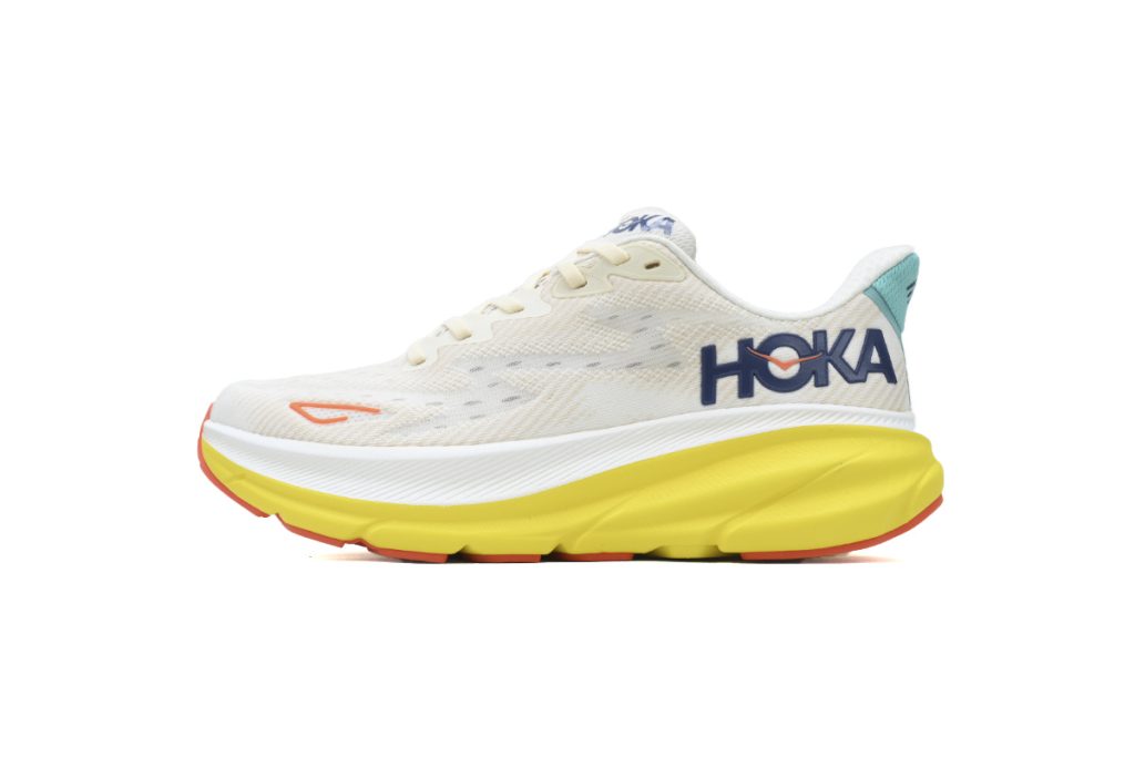 HOKA Clifton 9 ‘Eggnog Passion Fruit’ OKLU2026373
