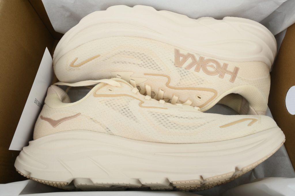 Hoka One One Clifton 10 ‘Vanilla Birch’ OKLU2026448