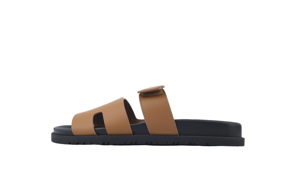 Hermes Flat Flip Flops Brown OKLU2026653
