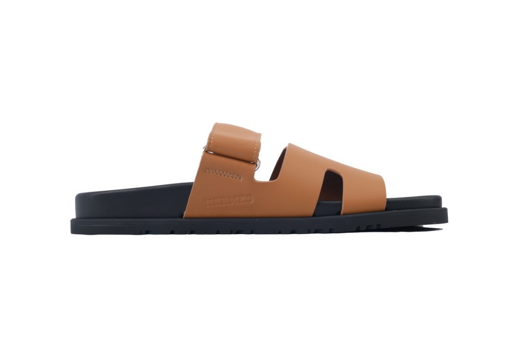 Hermes Flat Flip Flops Brown OKLU2026653