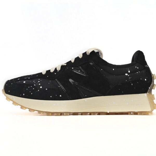 New Balance 327 Black OKLU2026733